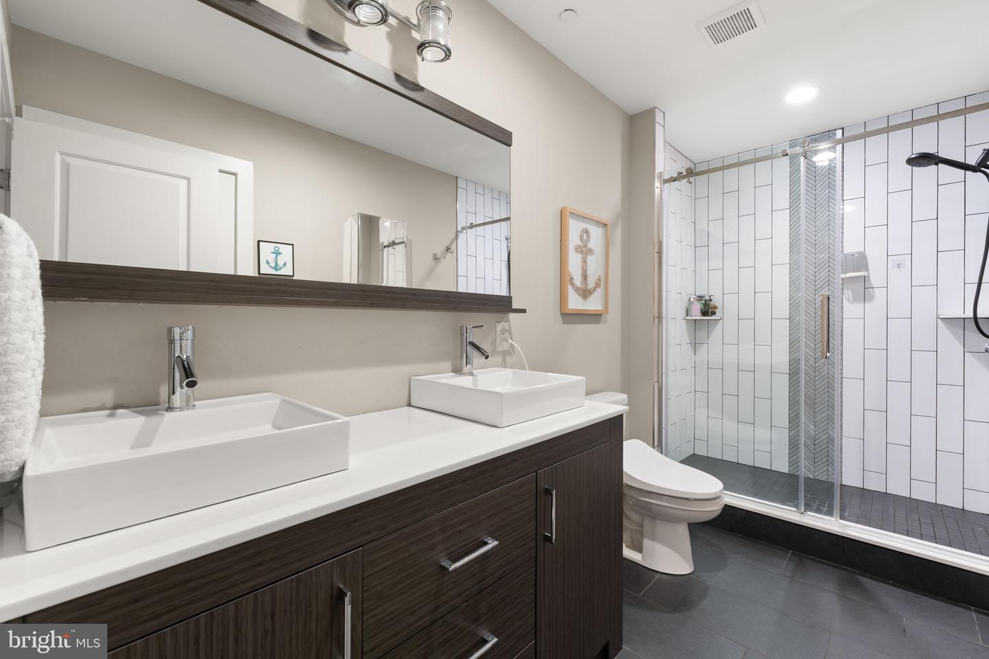 819 N Uber St #2 Property Photo 13