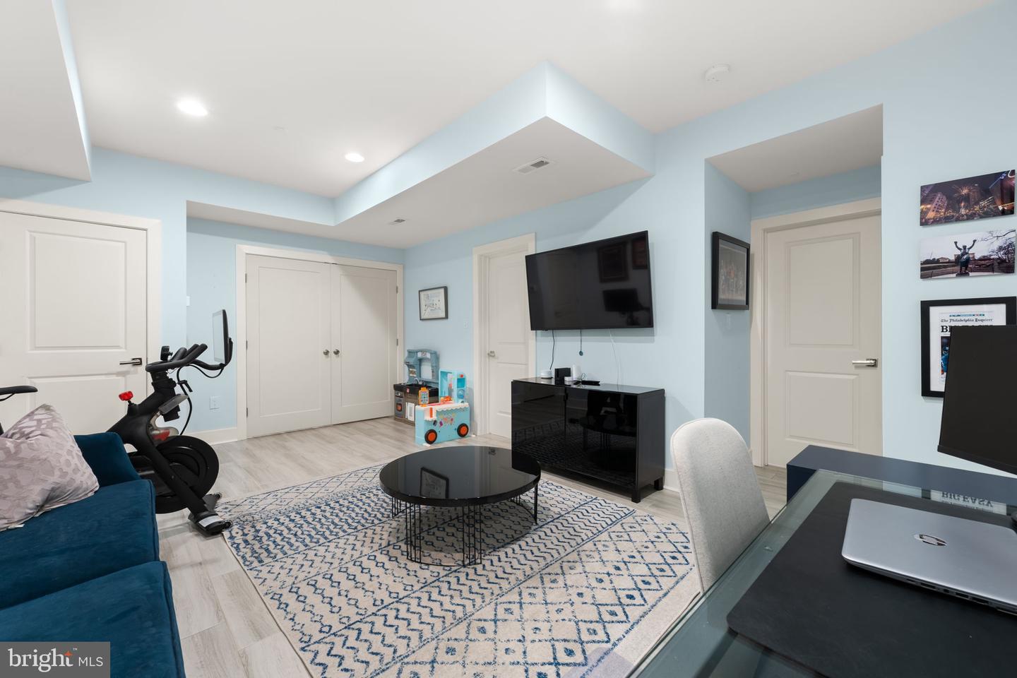 819 N Uber St #2 Property Photo 17