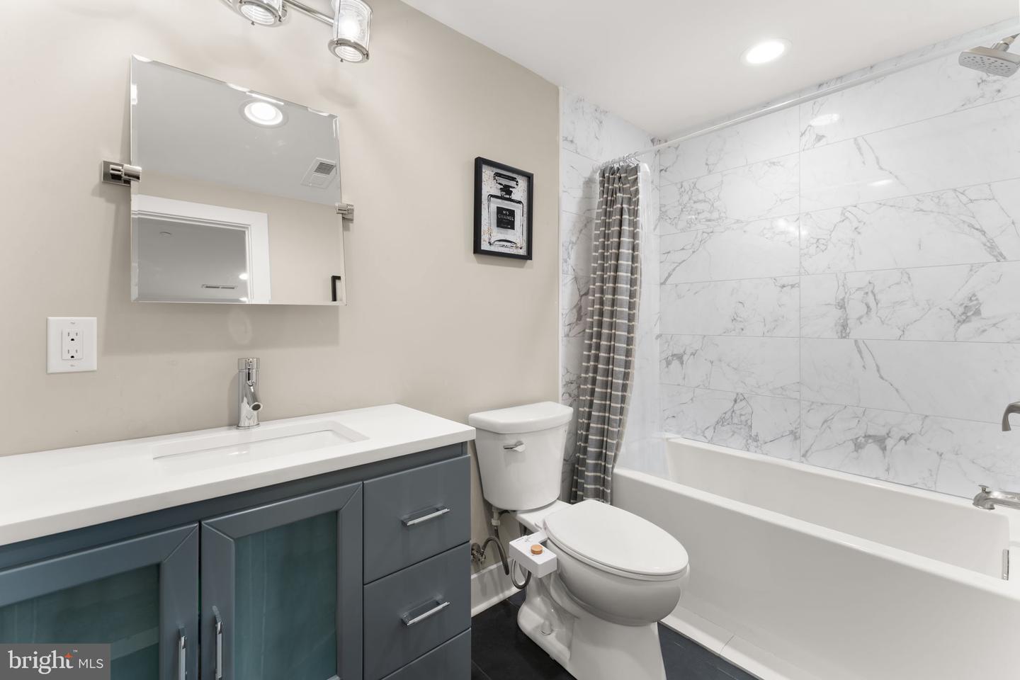 819 N Uber St #2 Property Photo 19