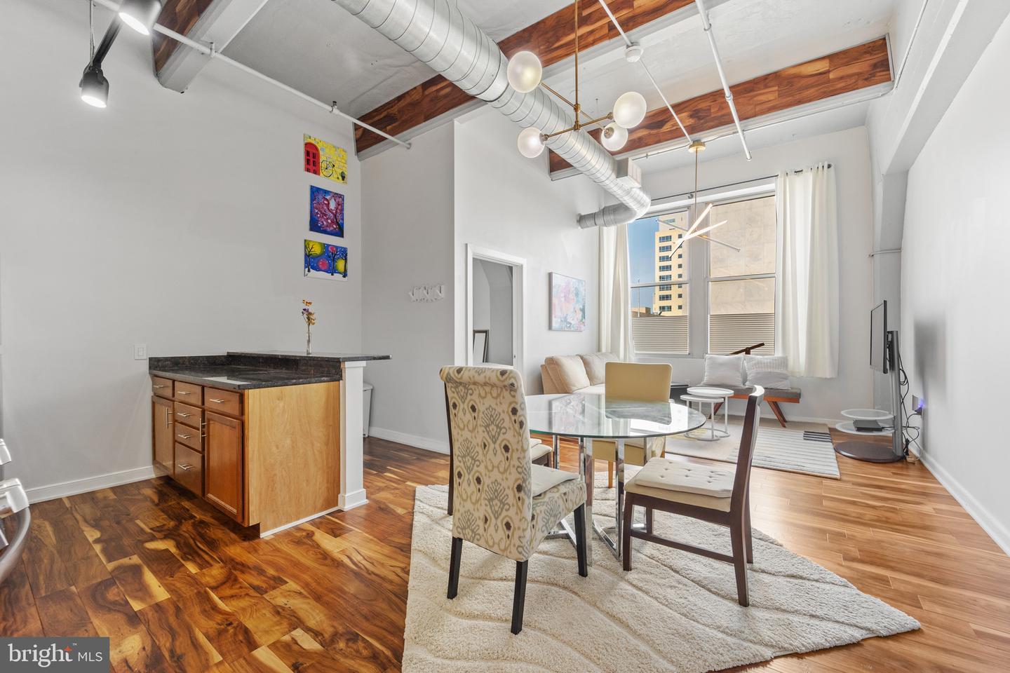 511 N Broad St #304 Property Photo 1