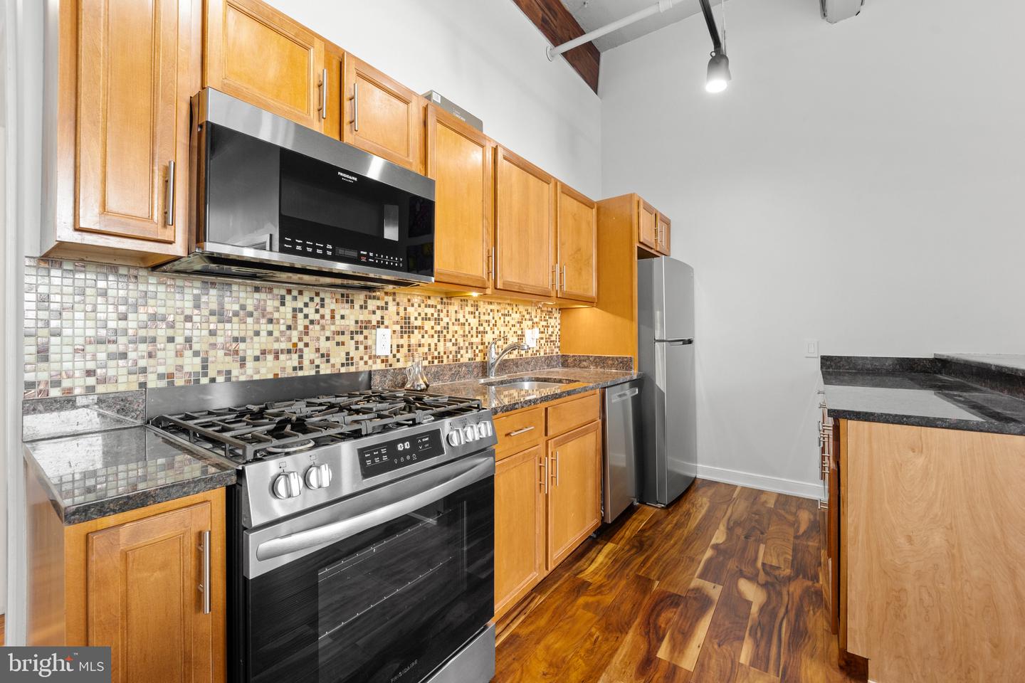 511 N Broad St #304 Property Photo 5