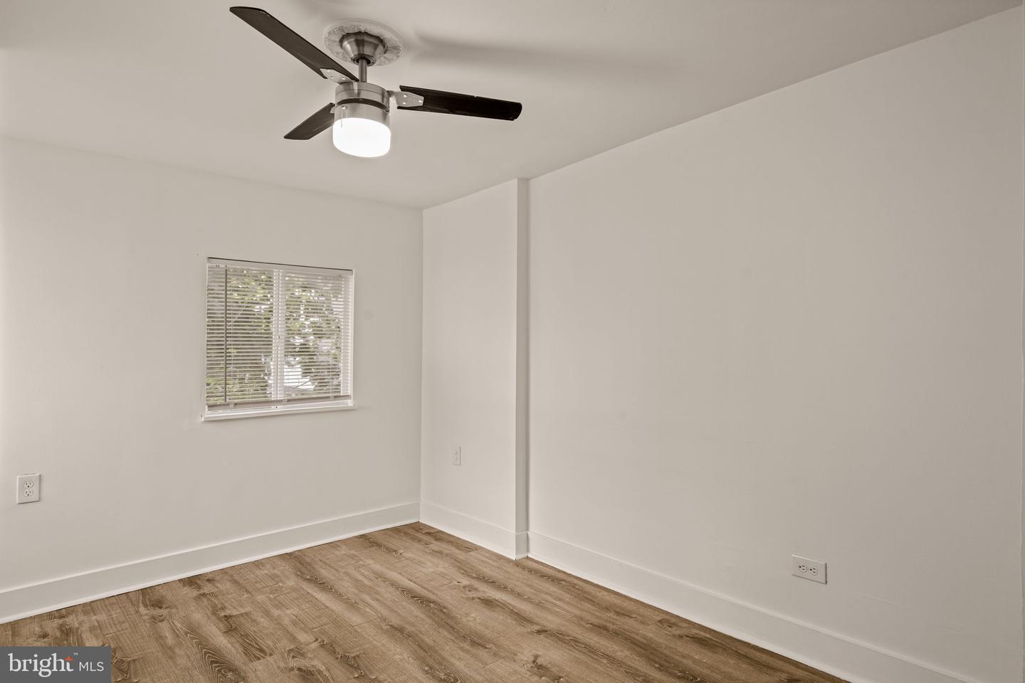 2117 N Hope St Property Photo 14