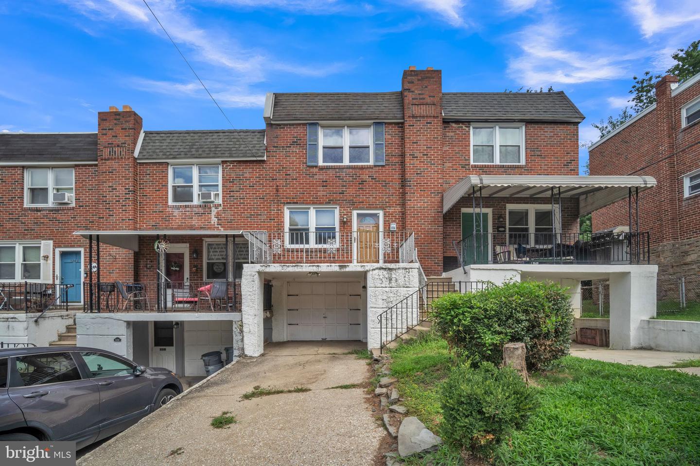 326 Ripka St #a Property Photo 2