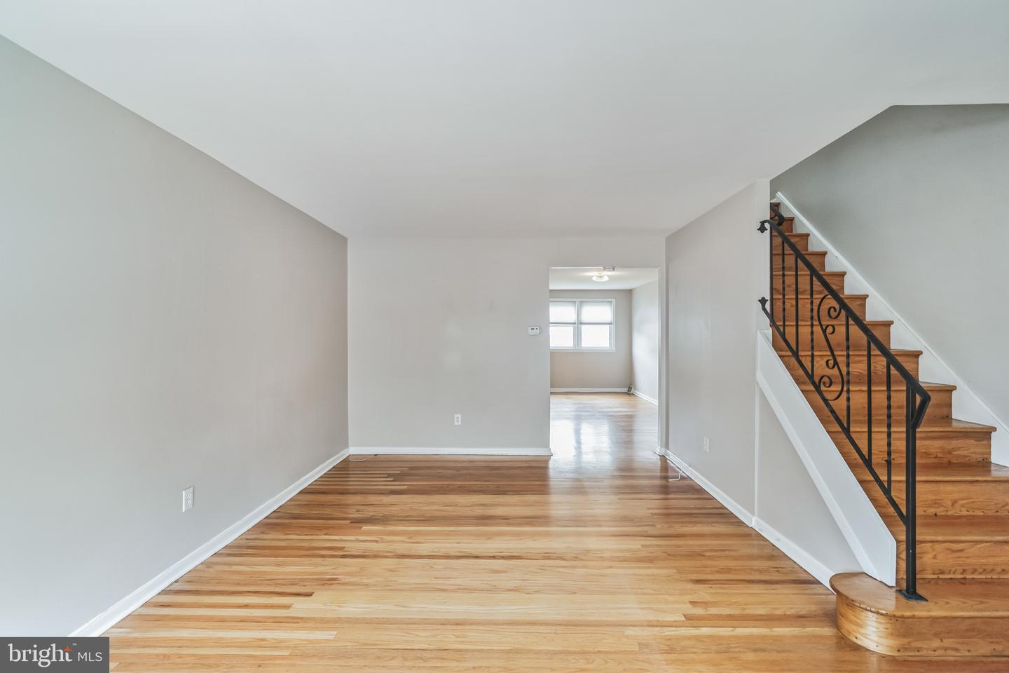 326 Ripka St #a Property Photo 7