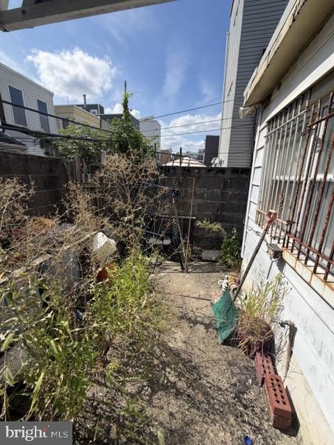 2032 Pierce St Property Photo 6