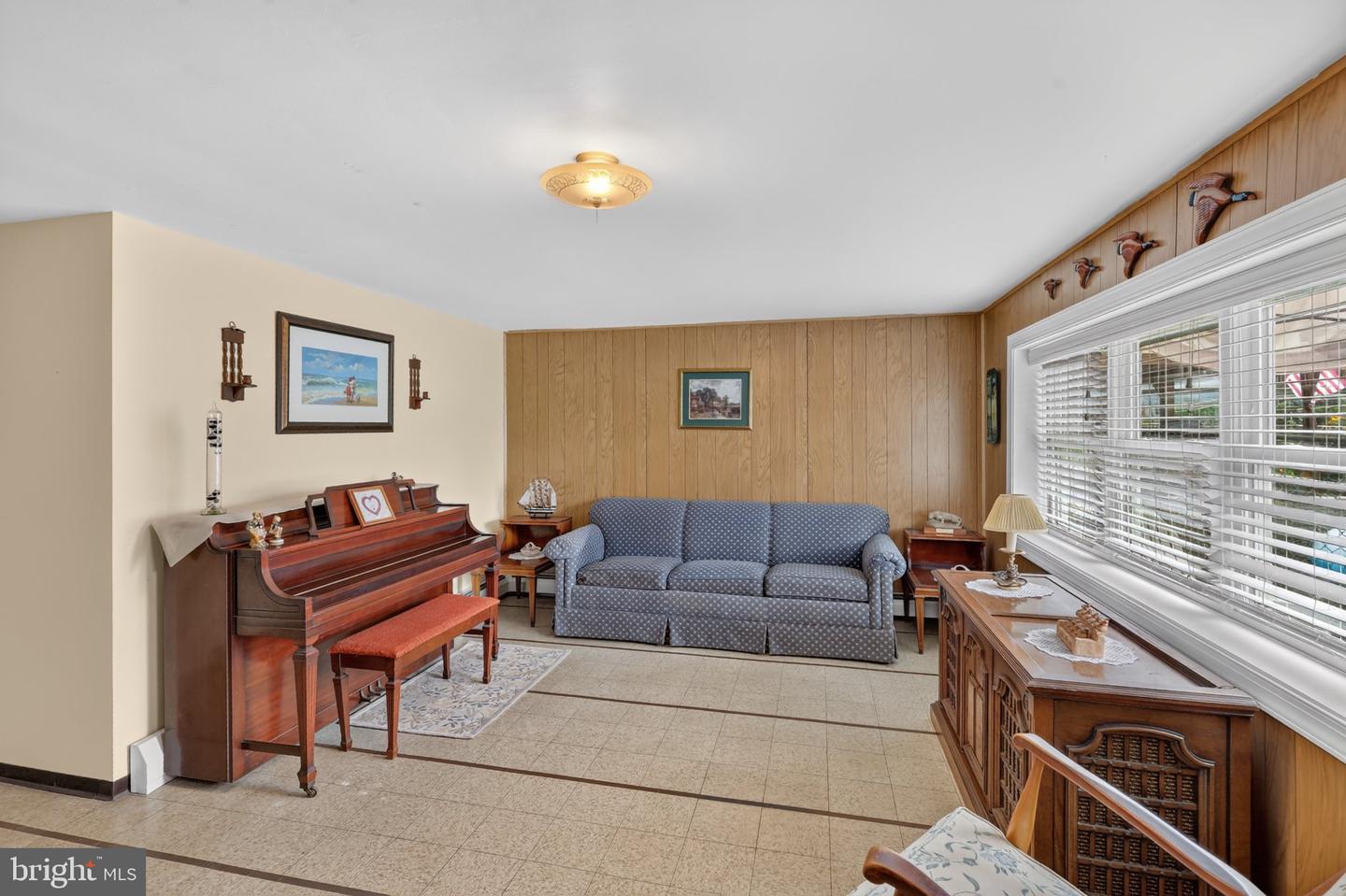 3545 Carey Rd Property Photo 30