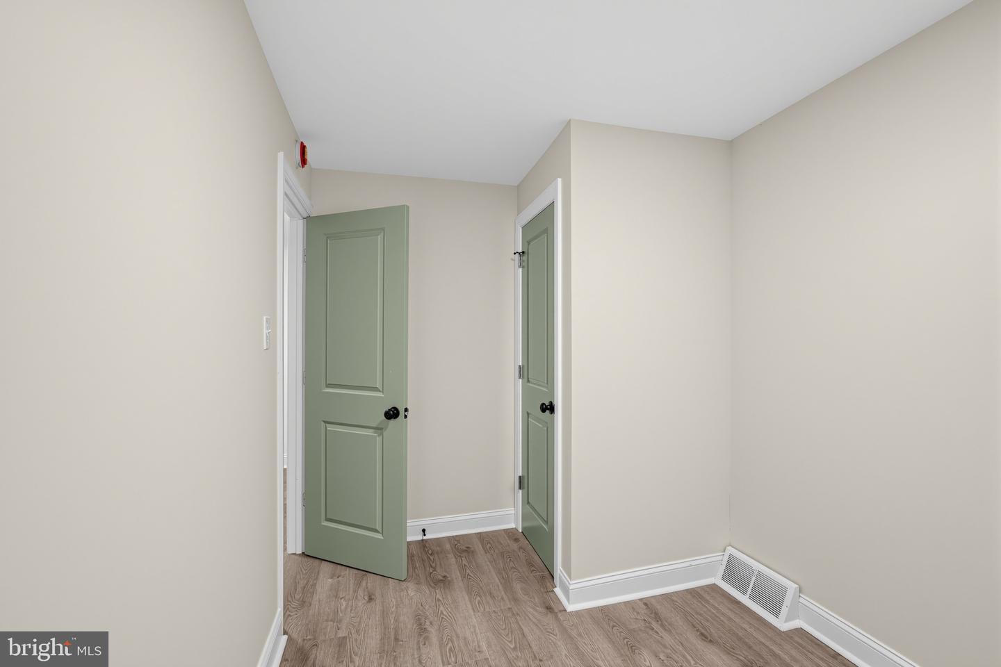 4222 Wallace St Property Photo 21