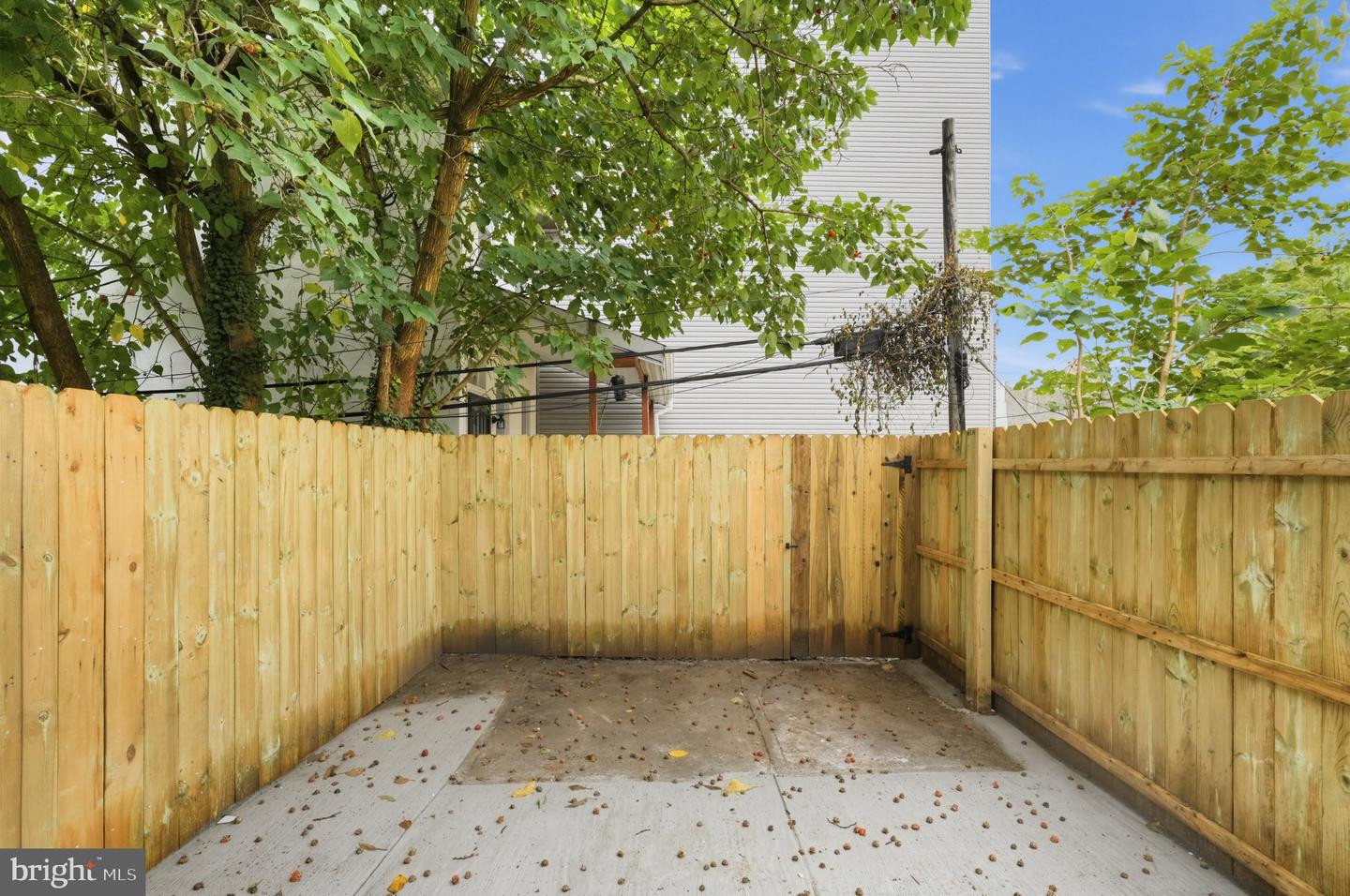 4222 Wallace St Property Photo 27