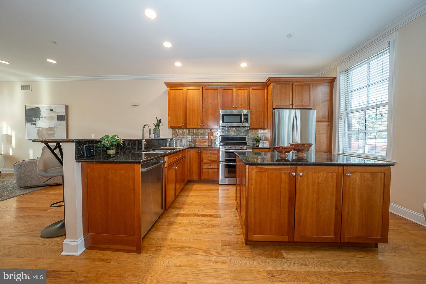 1834 Fairmount Ave Property Photo 13