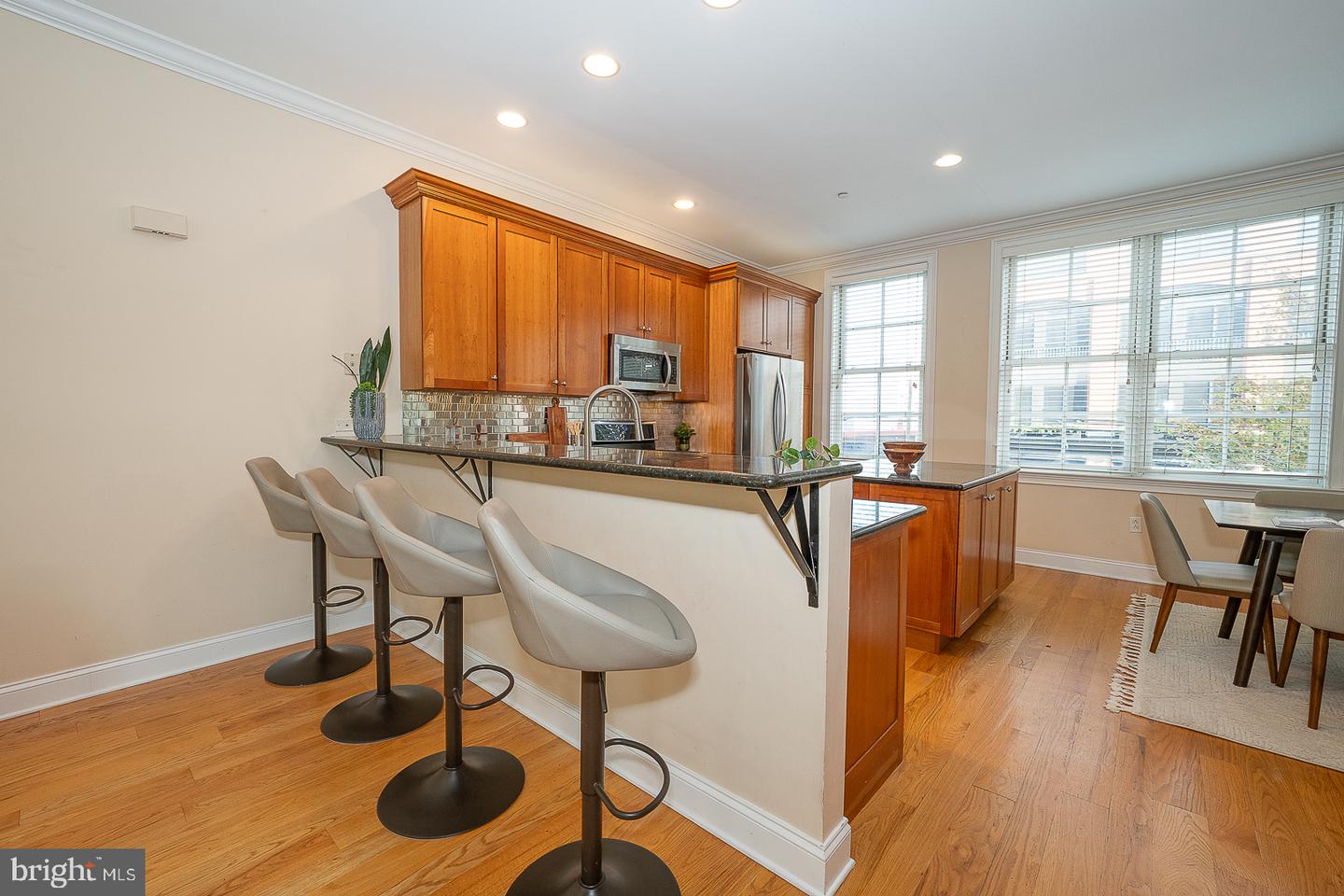 1834 Fairmount Ave Property Photo 14