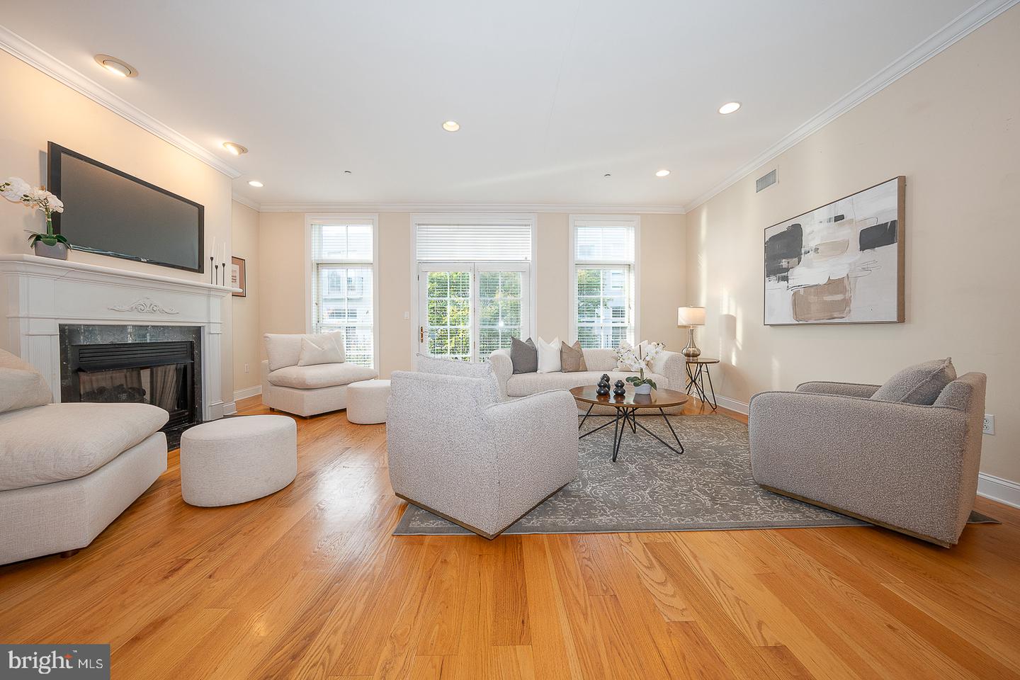 1834 Fairmount Ave Property Photo 19
