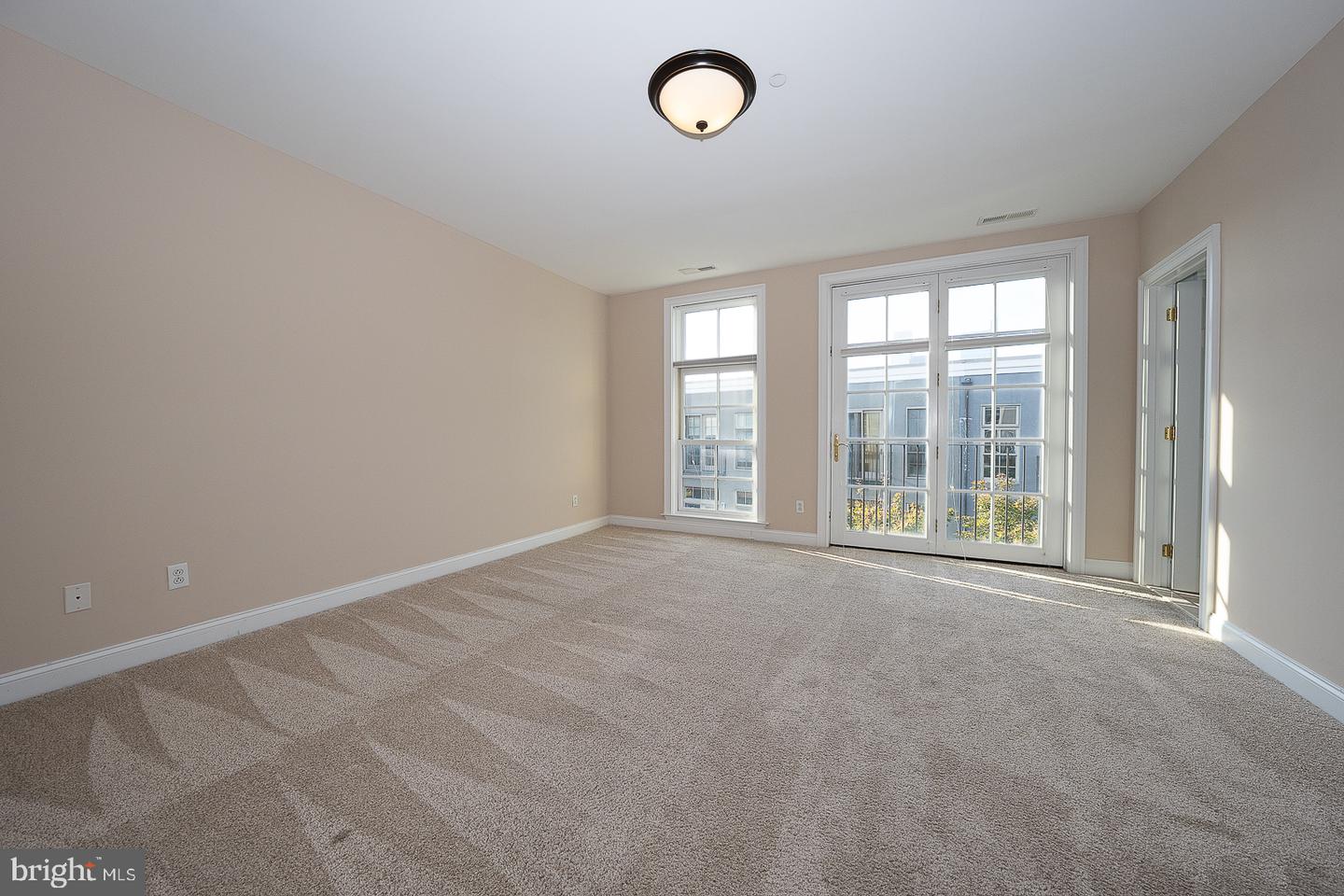 1834 Fairmount Ave Property Photo 30