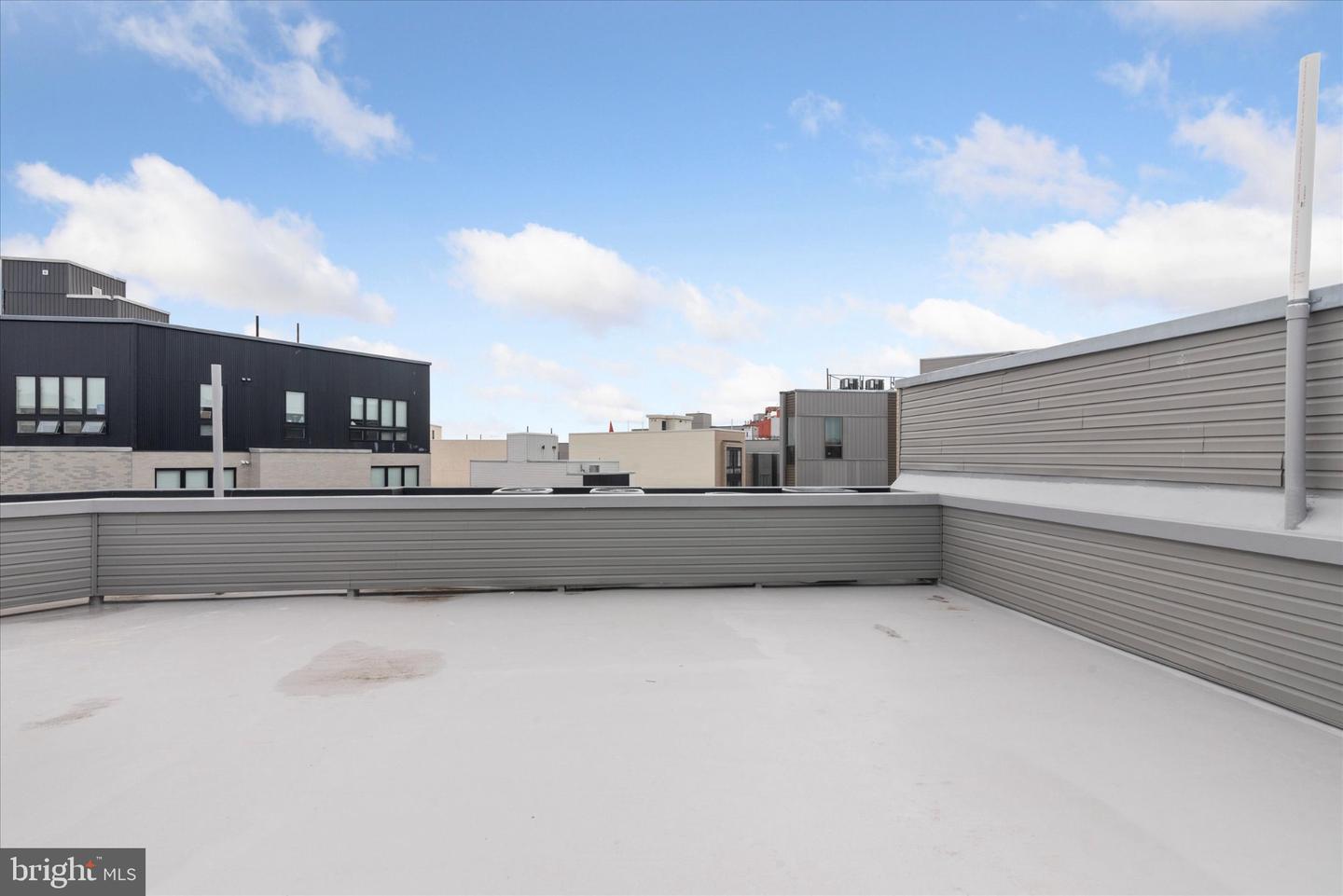 1600 Ridge Ave Property Photo 10
