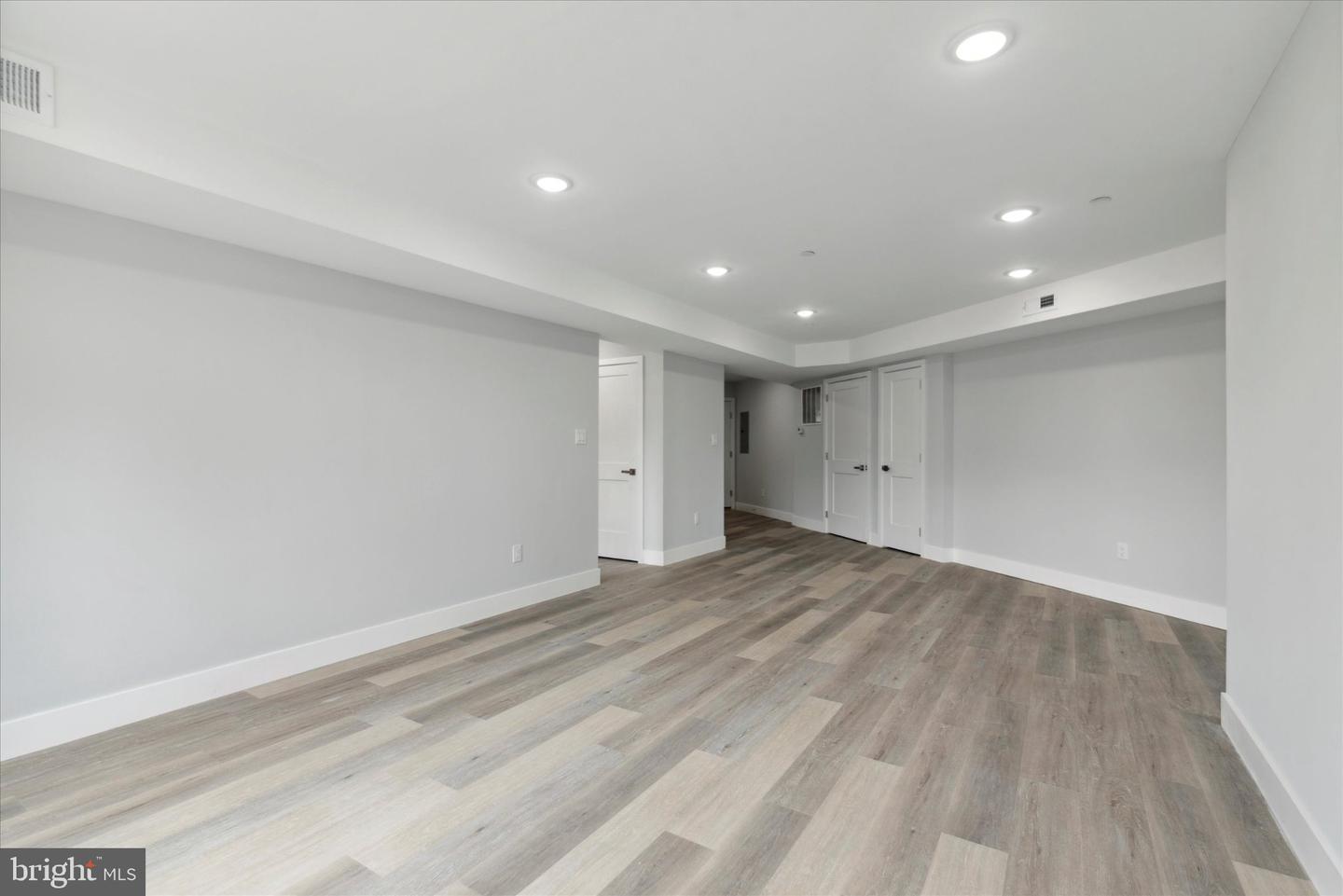 1600 Ridge Ave Property Photo 16