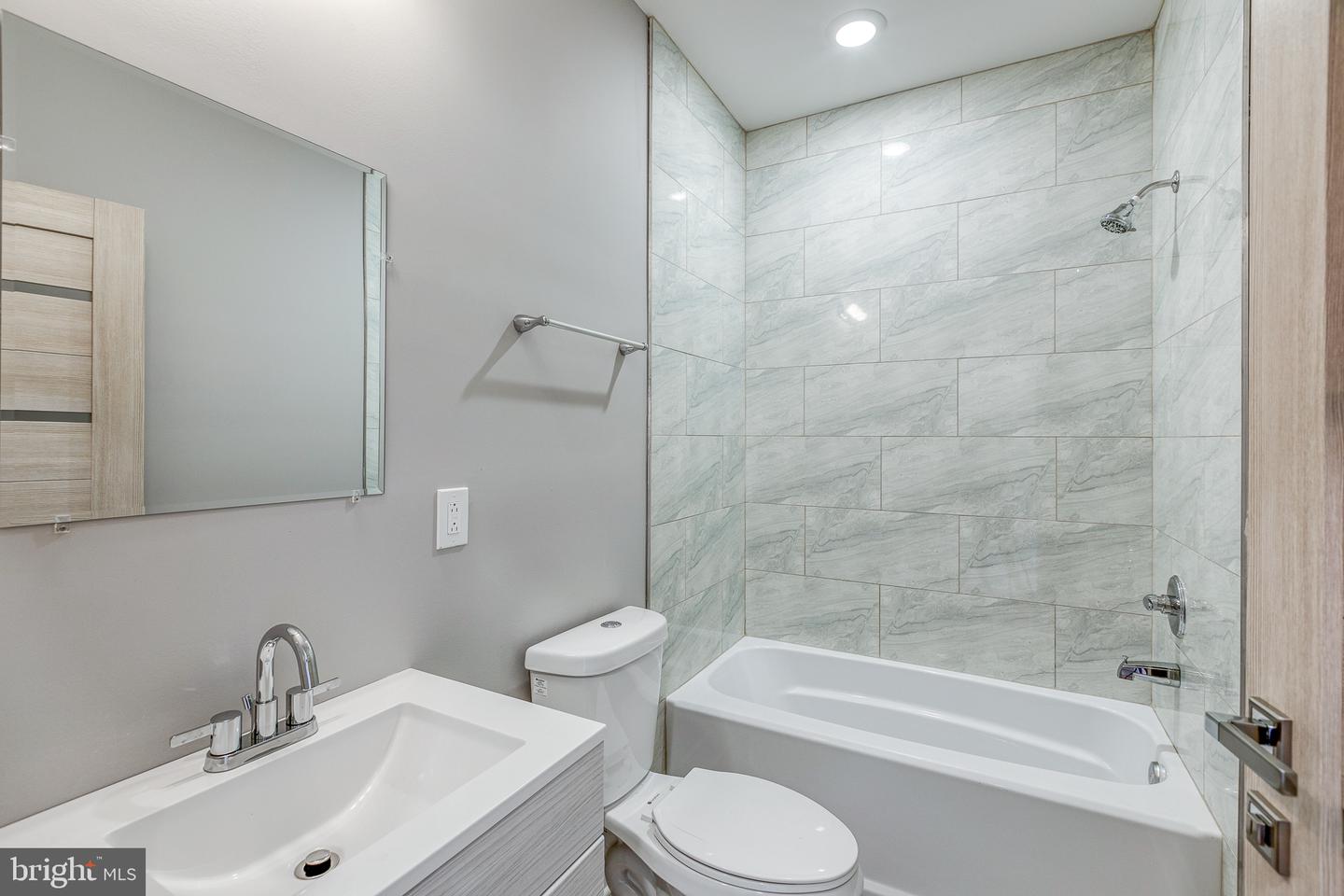 2808 Cecil B Moore Ave #2 Property Photo 11
