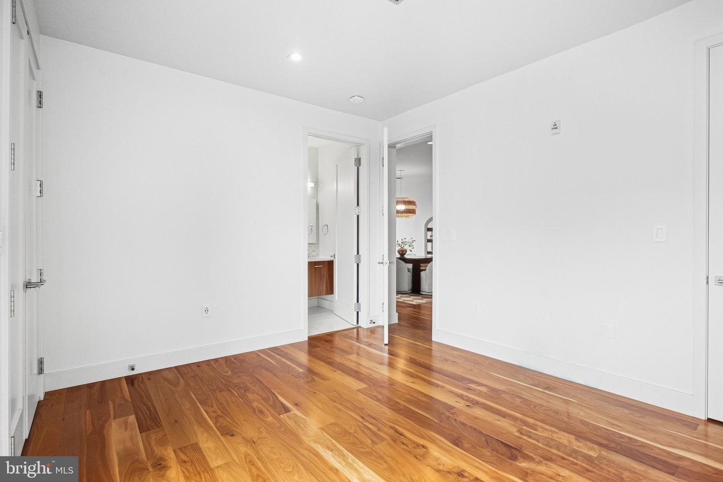 2301 Bainbridge St #308 Property Photo 19