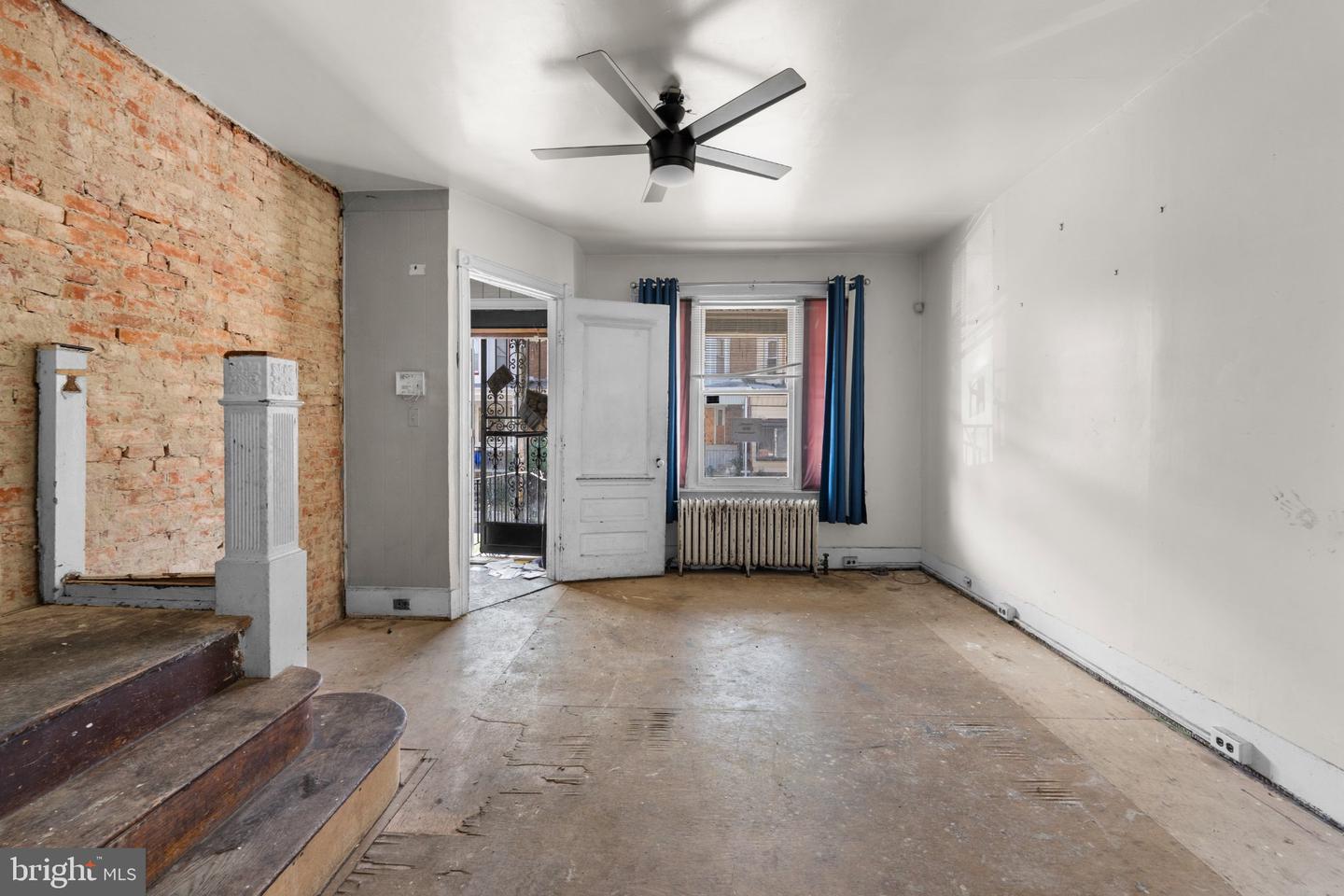 5845 Ellsworth St Property Photo 3