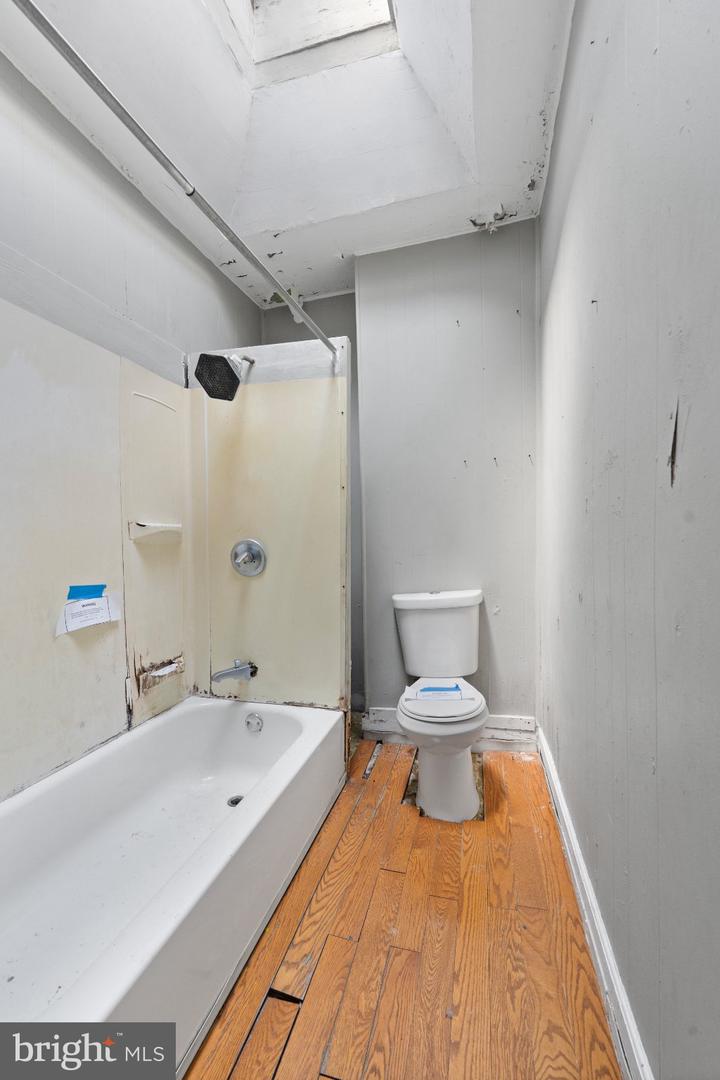 5845 Ellsworth St Property Photo 14