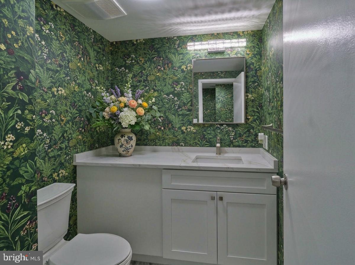210 W Rittenhouse Square #1704 Property Photo 8