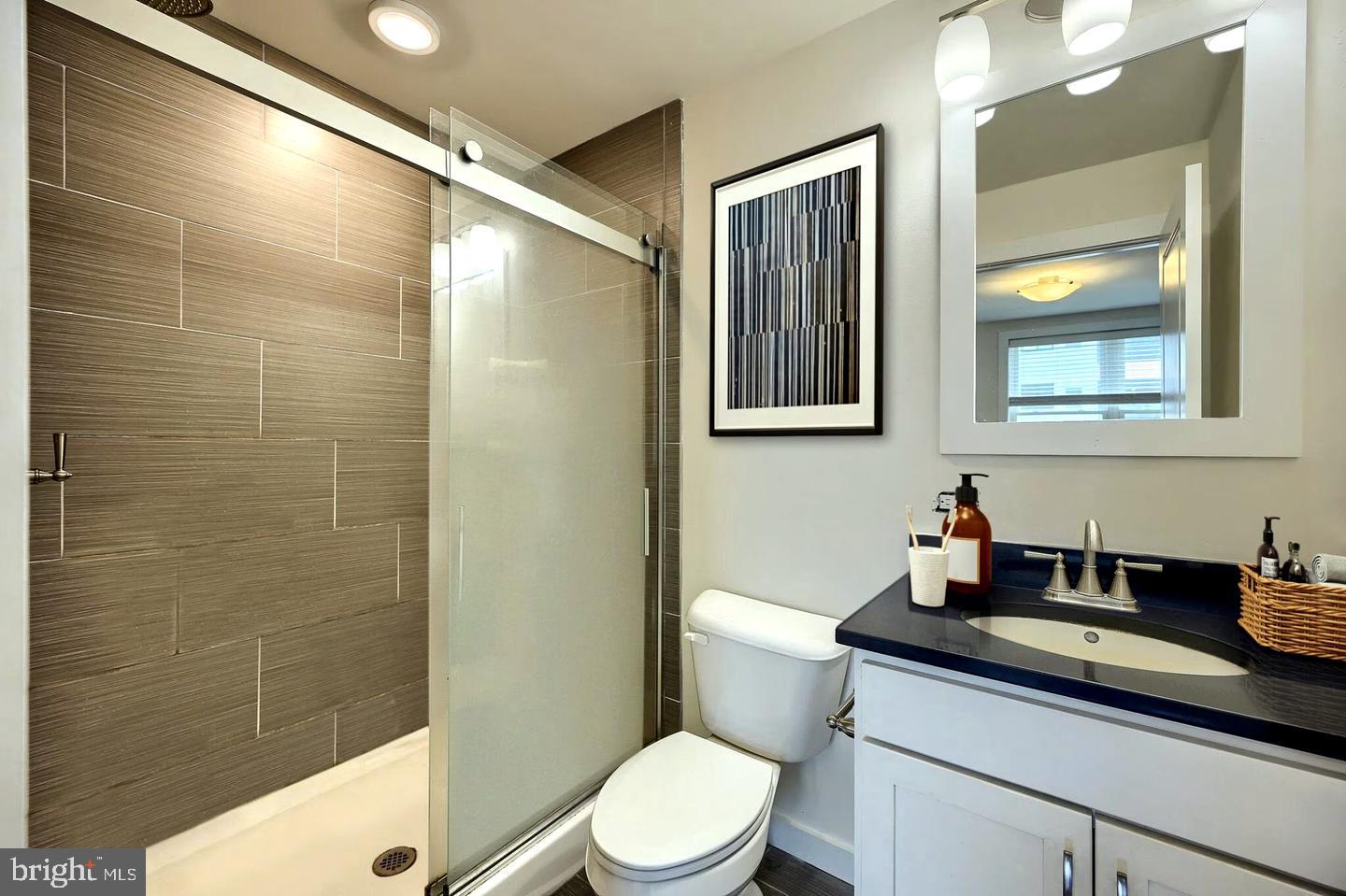 3041 Master St. #unit C Property Photo 10