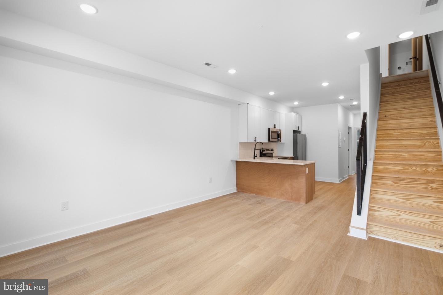 2506 N 12th St #2 Property Photo 8