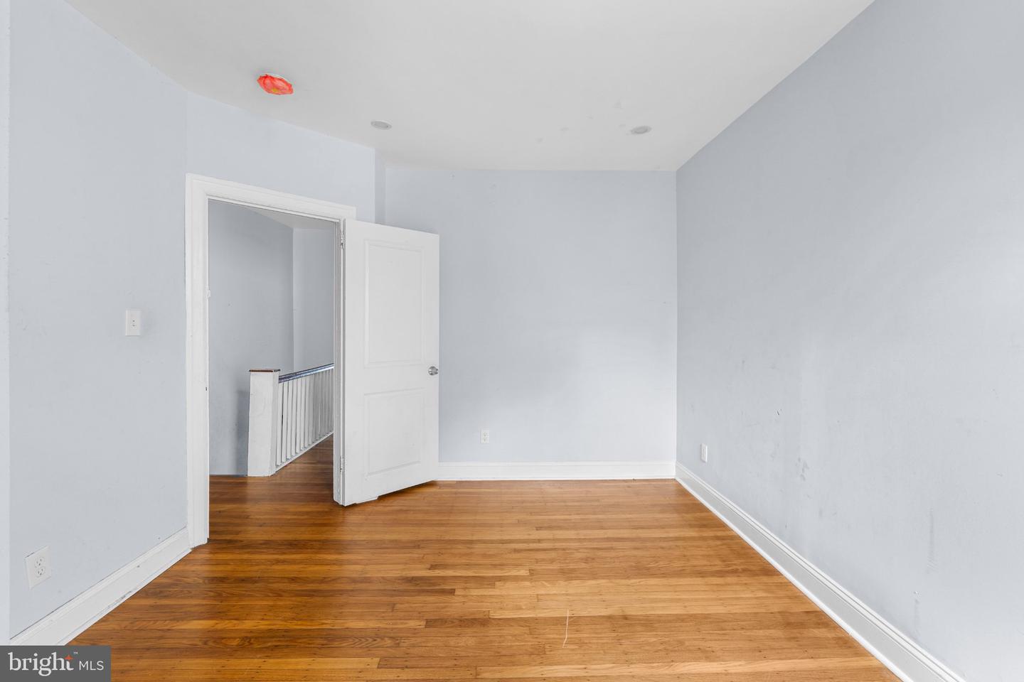 958 Wagner Ave Property Photo 17