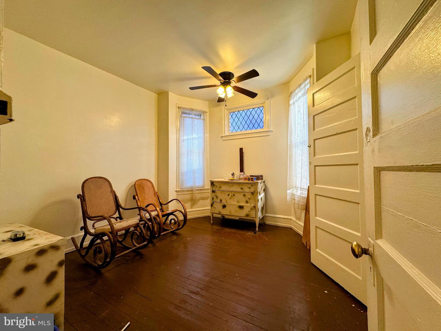 1332 N Frazier St Property Photo 20