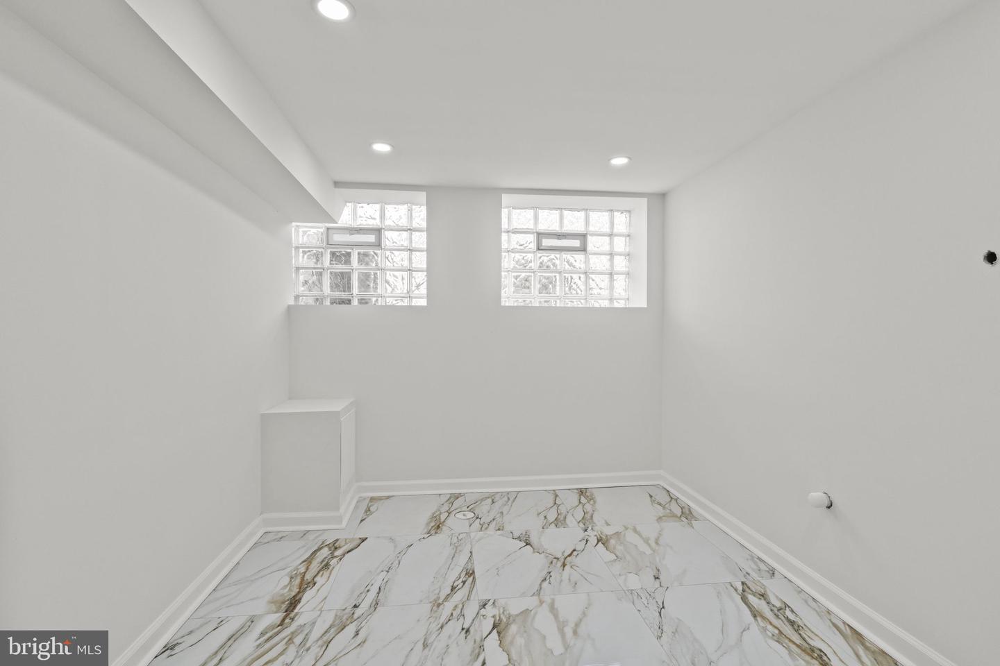 5306 Locust St Property Photo 21