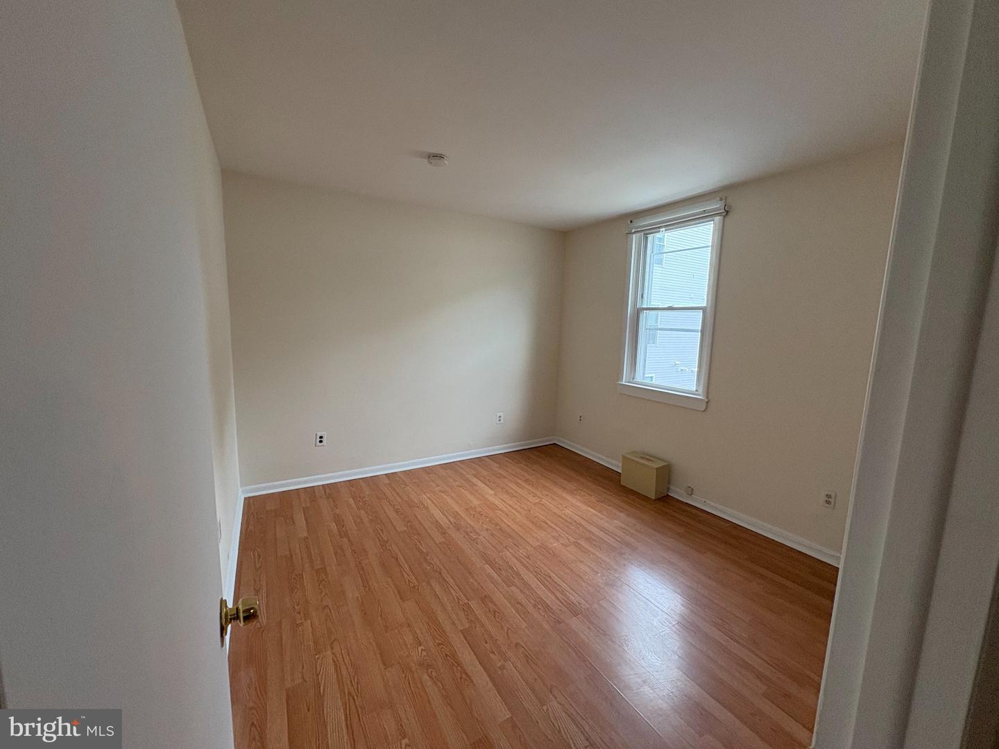 631 Catharine St #3 Property Photo 10