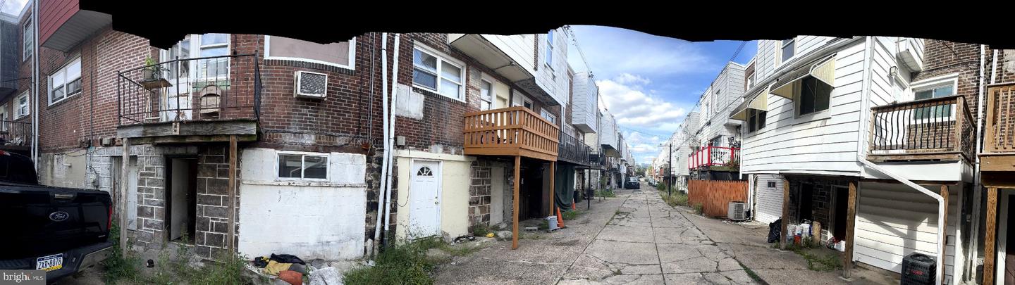 1222 N St Bernard St Property Photo 13