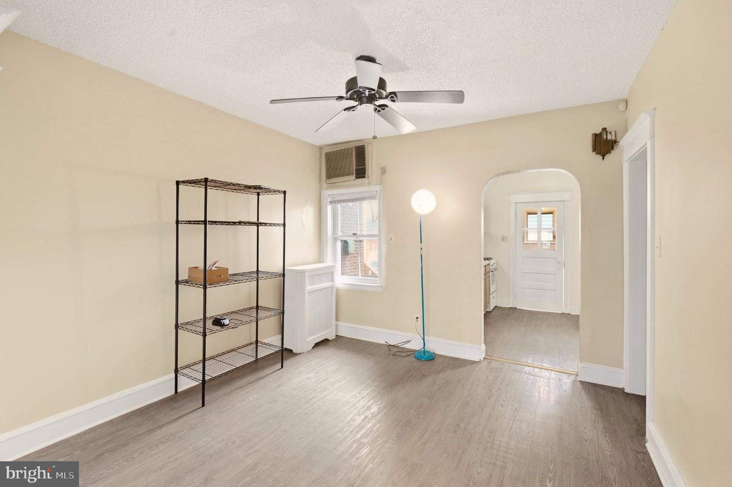 6139 Argyle St Property Photo 9