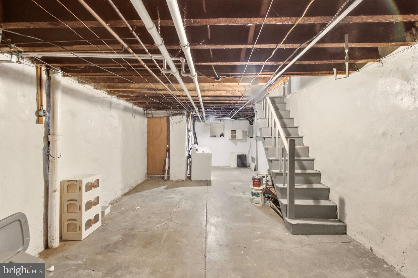 6139 Argyle St Property Photo 29