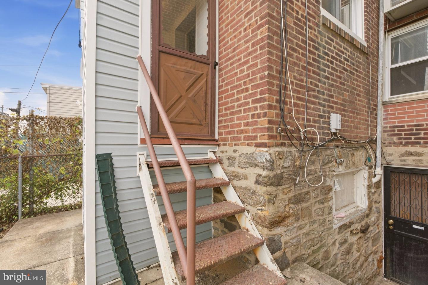 6139 Argyle St Property Photo 30