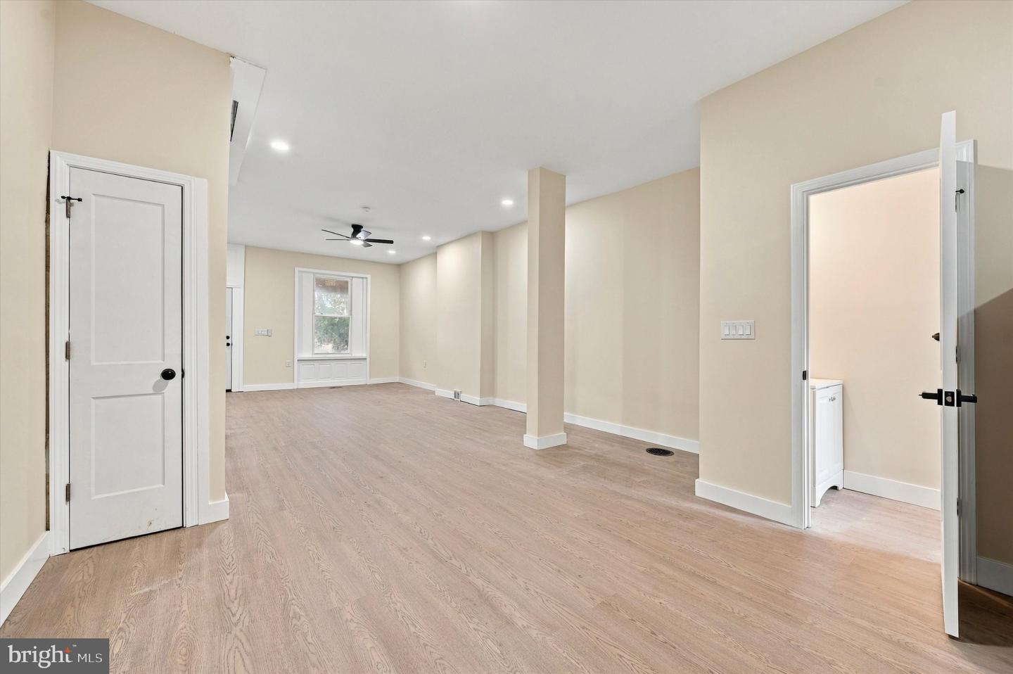 66 W Manheim St Property Photo 4