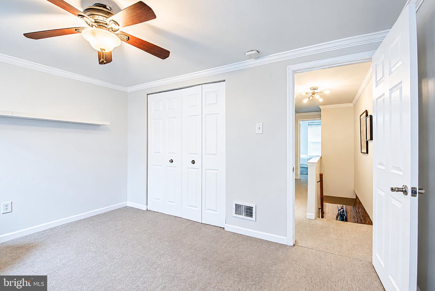 2230 Montrose St Property Photo 12
