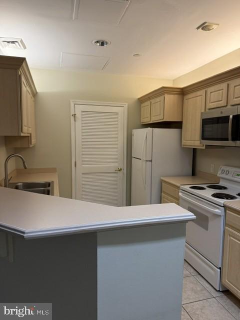 1600 Arch St #1508 Property Photo 14