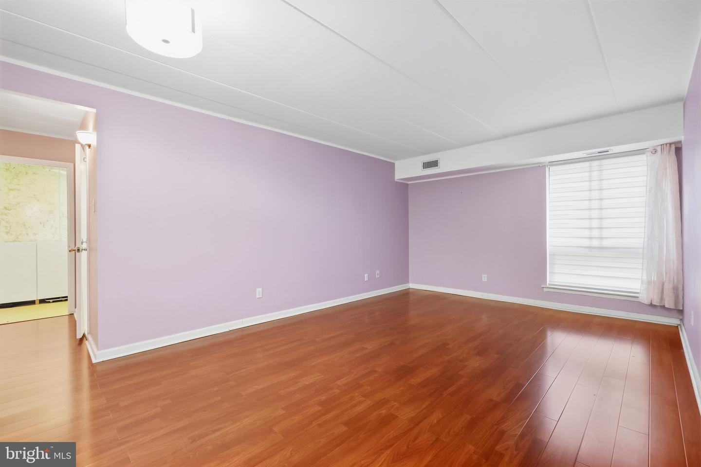 8920 Krewstown Rd #215 Property Photo 15