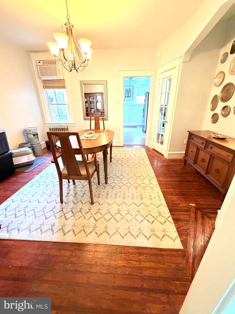 213 E Comly St Property Photo 6