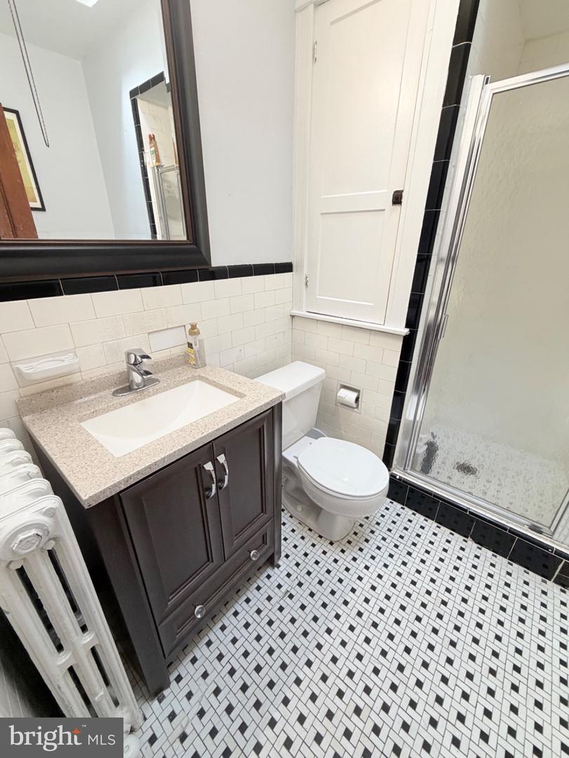 213 E Comly St Property Photo 13