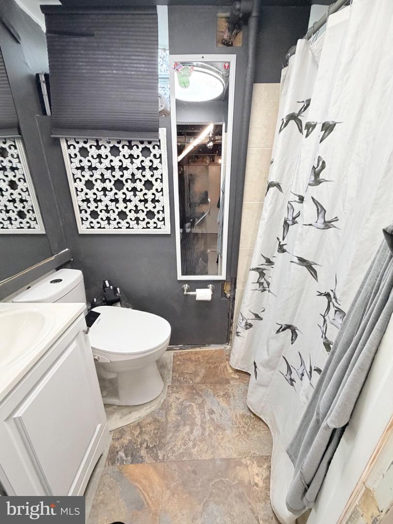 213 E Comly St Property Photo 17