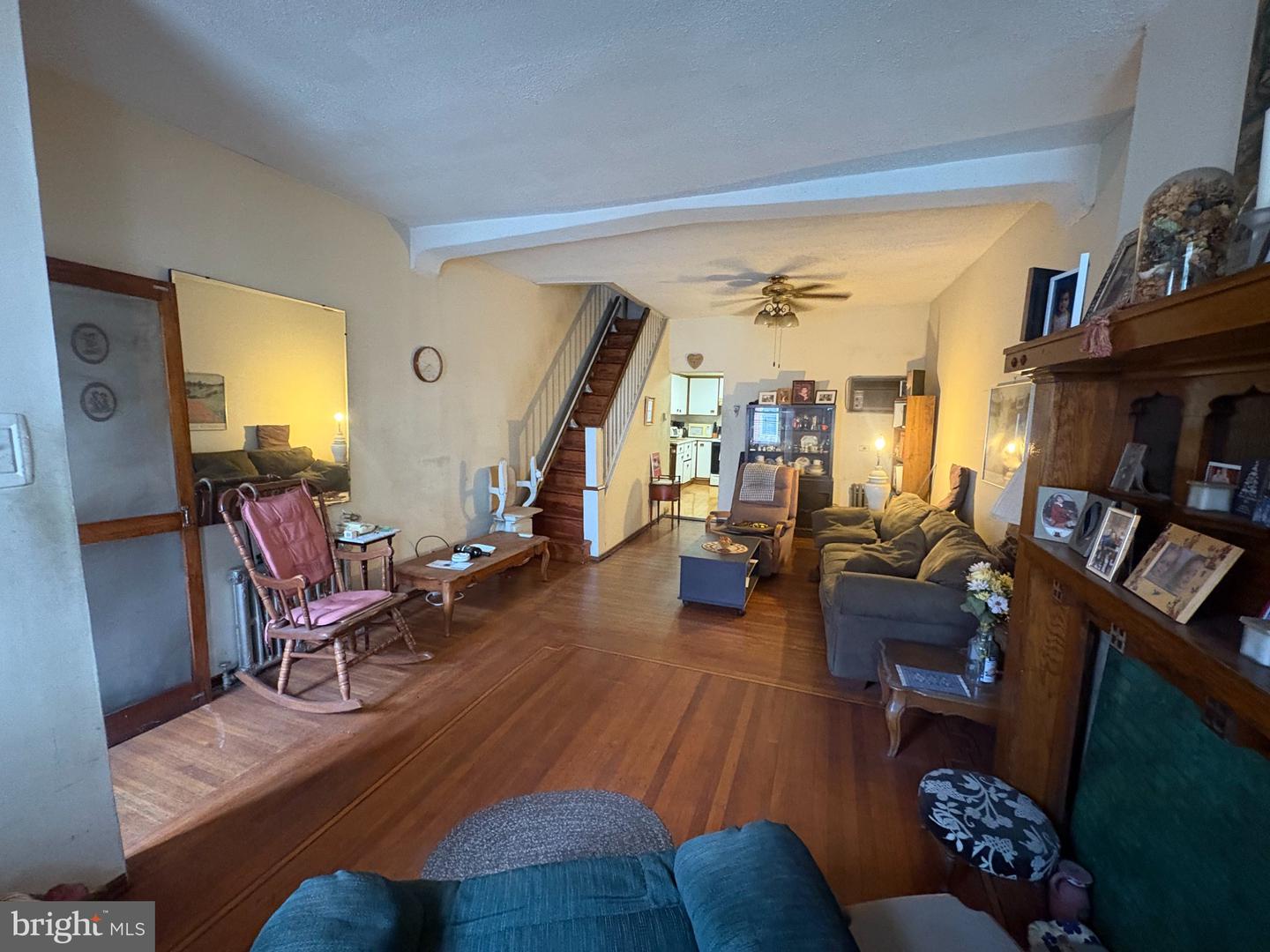 861 N Bambrey St Property Photo 4