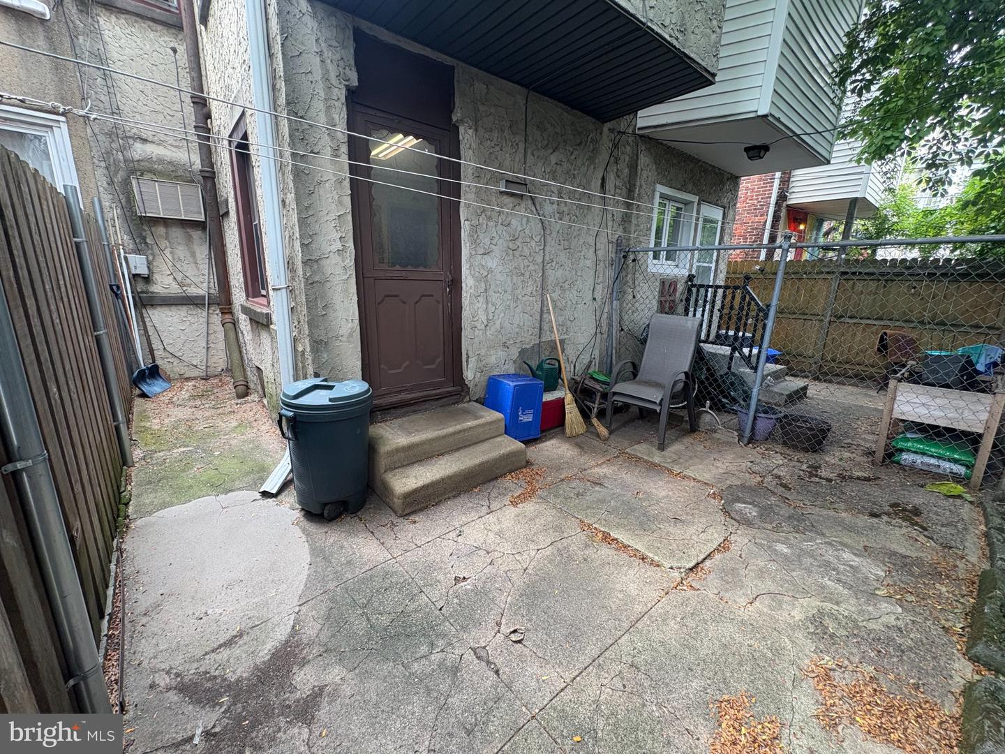 861 N Bambrey St Property Photo 10