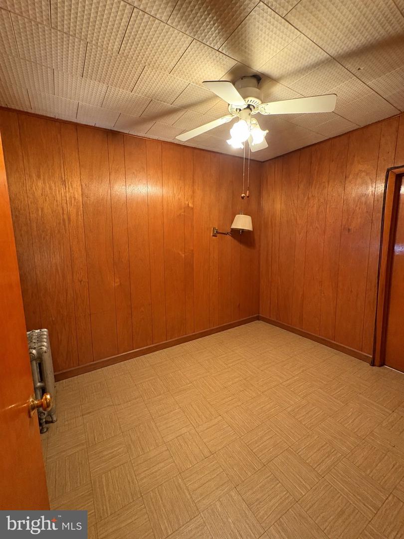 861 N Bambrey St Property Photo 14