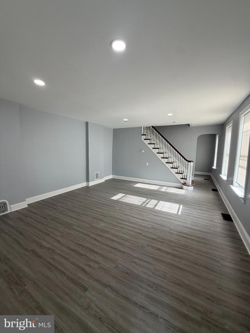6805 Ditman St Property Photo 13