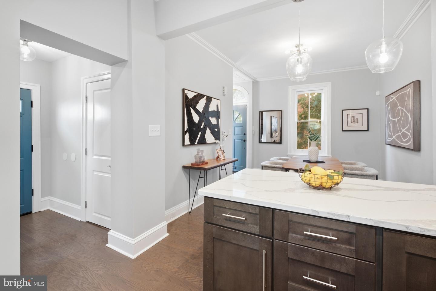 2311 Madison Sq Property Photo 15