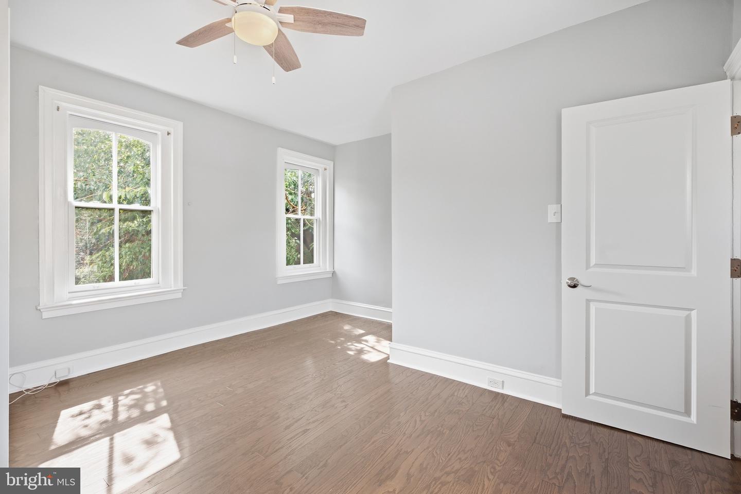 2311 Madison Sq Property Photo 24