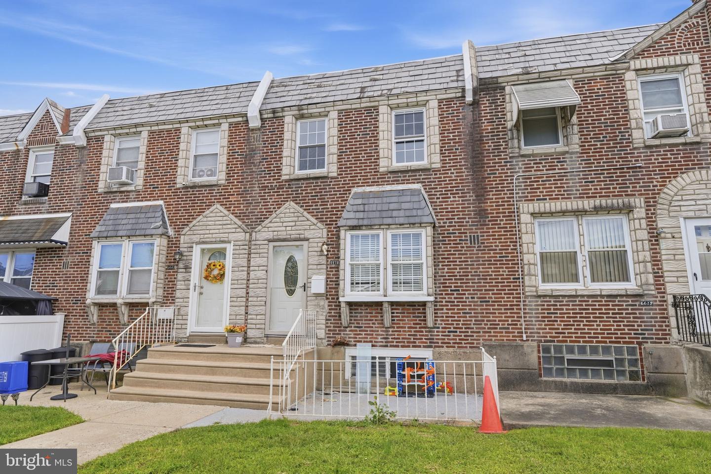 6619 Cottage St Property Photo 1