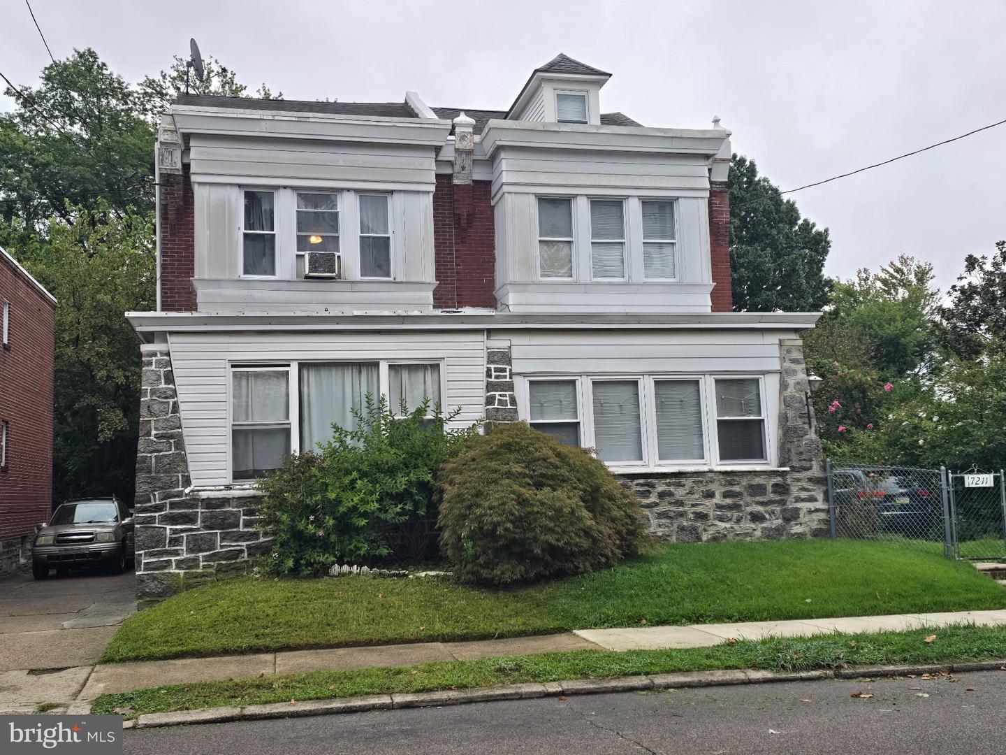 7213 MONTOUR ST Property Photo 1