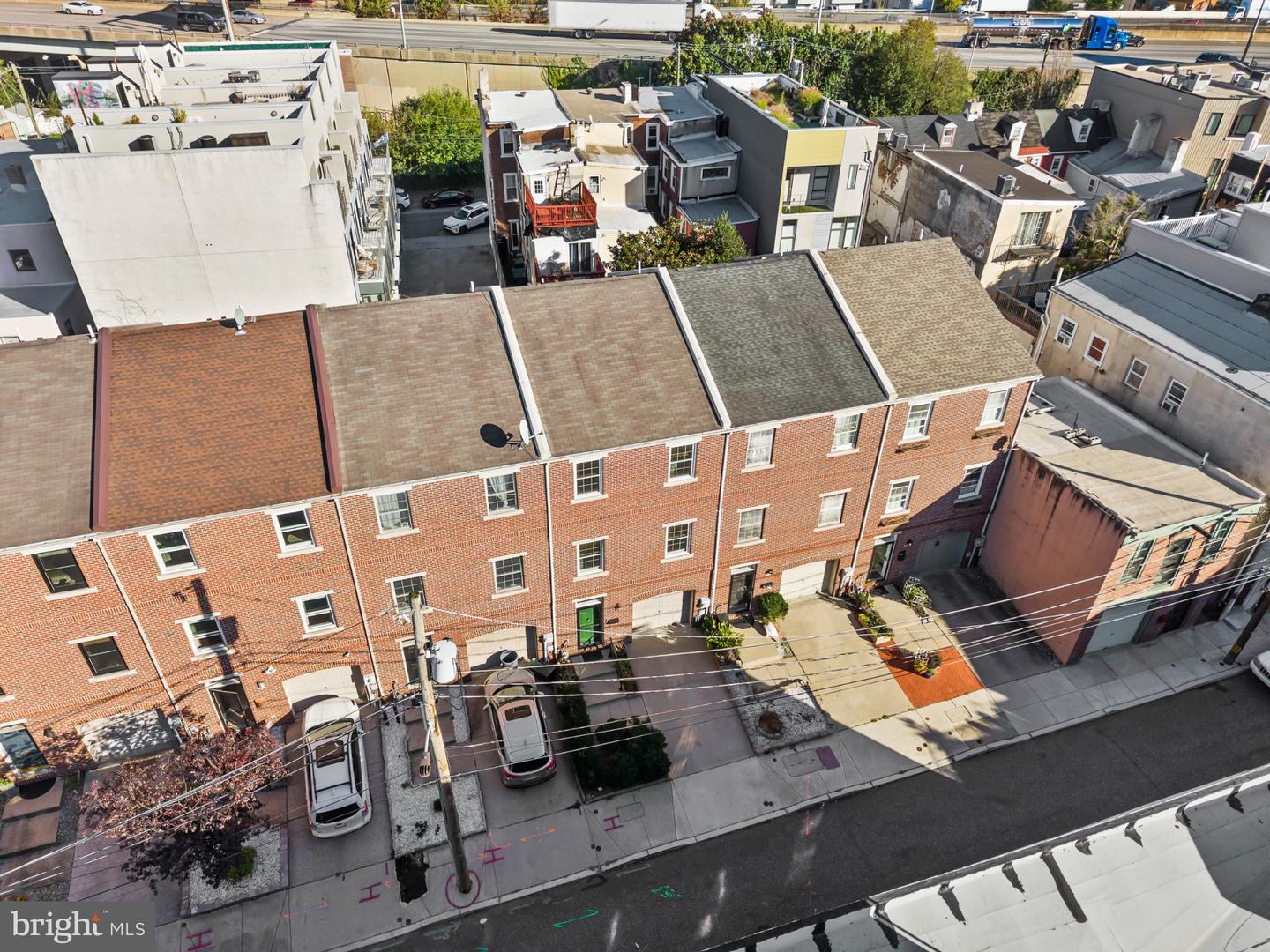 913 N Hancock St Property Photo 50