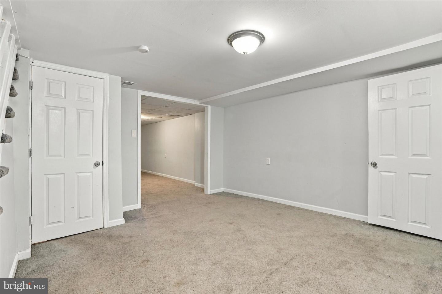 8636 Forrest Ave Property Photo 20